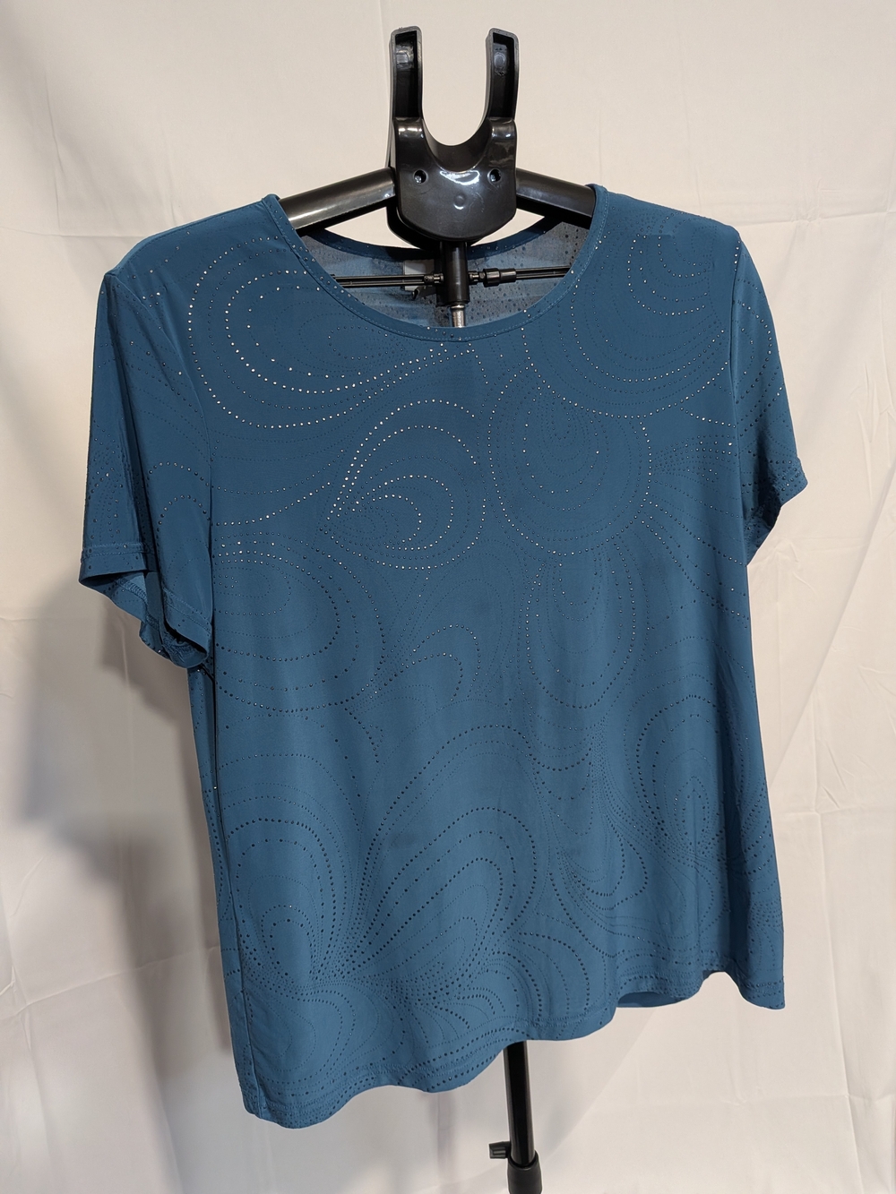 Jaclyn Smith Teal Short Sleeve Top with Swirl Cutout Accents